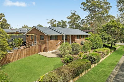 /international/au/2-barina-place-blaxland-nsw-152536944/