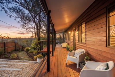 /international/au/1-quahlee-grove-karana-downs-qld-152462024/