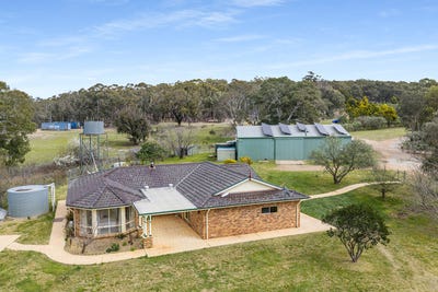 /international/au/1080-bullamalita-road-quialigo-nsw-152295980/