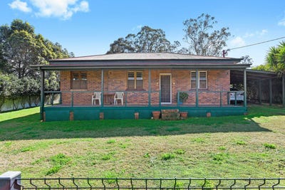 /international/au/8-brazier-road-kleinton-qld-151162120/