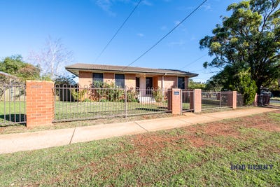 /international/au/1-aldrin-avenue-dubbo-nsw-151459128/