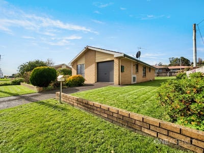 /international/au/179-nelson-street-smithton-tas-151376856/