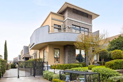 /international/au/11-3-kenilworth-parade-ivanhoe-vic-148545384/