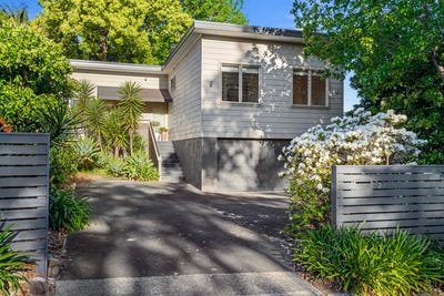 /international/au/27-bambil-road-berowra-nsw-152505772/