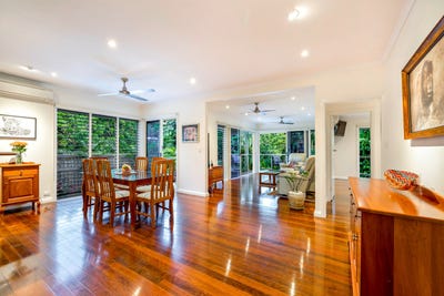 /international/au/34-goodwin-street-edge-hill-qld-148177212/