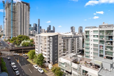 /international/au/902-111-quay-street-brisbane-city-qld-151050968/