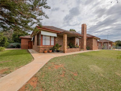 /international/au/124-wattle-avenue-kerang-vic-150930092/