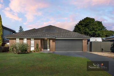 /international/au/4-conquest-crescent-tanilba-bay-nsw-151300956/