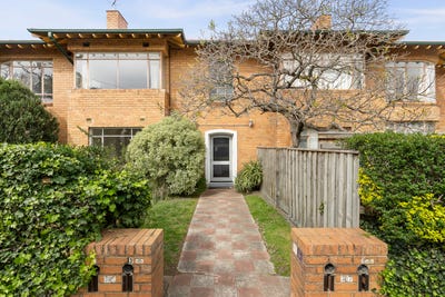 /international/au/1-382-st-kilda-street-brighton-vic-152624680/