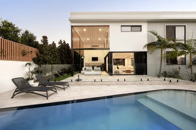/international/au/12-blackfriars-close-coolum-beach-qld-151291288/