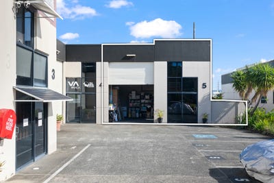 /international/au/5-11-ramly-drive-burleigh-heads-qld-505174748/