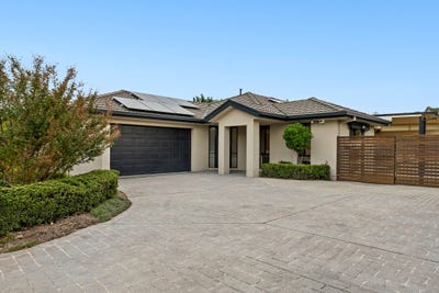 /international/au/40-tarrabool-street-amaroo-act-150934752/