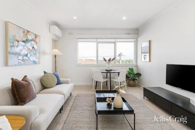 /international/au/7-11-yonga-road-balwyn-vic-151244444/