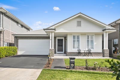/international/au/19-cabbage-tree-cres-calderwood-nsw-148650380/