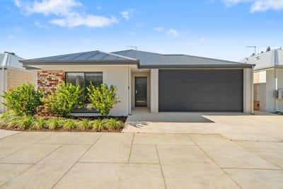 /international/au/12b-cygni-street-mandurah-wa-150907324/