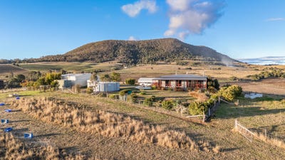 /international/au/273-mount-sturt-road-yangan-qld-700411264/