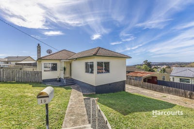 /international/au/19-cabot-street-acton-tas-152461812/