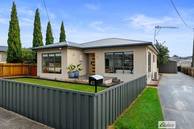 /international/au/41-george-street-somerset-tas-151396448/