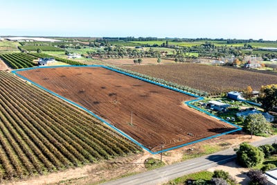 /international/au/lot-2-tarcoola-street-renmark-sa-204545932/