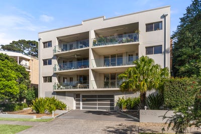 /international/au/8-43-45-wyanbah-road-cronulla-nsw-151022040/