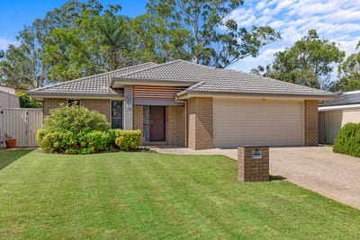 /international/au/21-radunz-place-birkdale-qld-150892720/