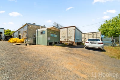 /international/au/57-paterson-parade-queanbeyan-west-nsw-505136680/