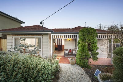 /international/au/82-russell-crescent-doncaster-east-vic-151463212/