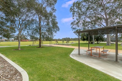 /international/au/162-gibbs-street-east-cannington-wa-152070576/
