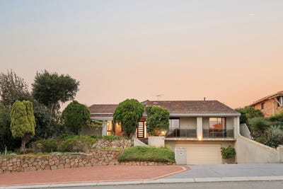 /international/au/10-begonia-street-duncraig-wa-151293972/