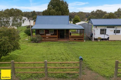 /international/au/32-stanhope-road-rushworth-vic-151539444/