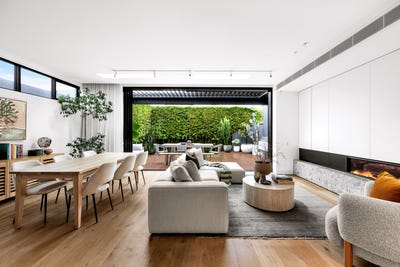 /international/au/40b-henrietta-street-waverley-nsw-151321020/