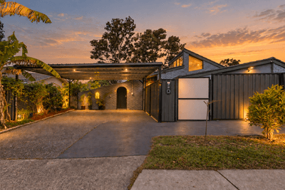 /international/au/36-emblem-street-jamboree-heights-qld-151859500/