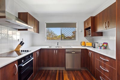 /international/au/6-31-le-geyt-street-windsor-qld-151299268/
