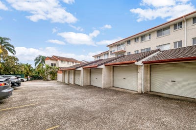 /international/au/25-7-main-avenue-coorparoo-qld-152371508/