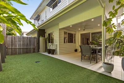 /international/au/28-39-lacey-road-carseldine-qld-151518392/