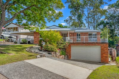 /international/au/14-jabiru-street-carey-bay-nsw-151026632/