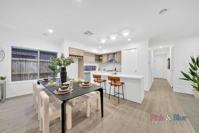 /international/au/7-desailly-parade-rockbank-vic-148633772/
