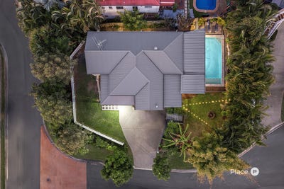/international/au/1-perla-close-eatons-hill-qld-148527916/