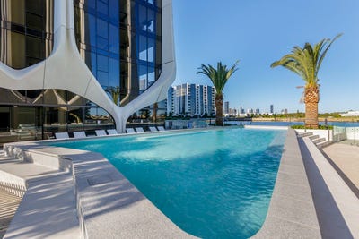 /international/au/41105-24-the-lanes-boulevard-mermaid-waters-qld-148395956/?lang=fr