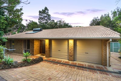 /international/au/7-regal-court-highland-park-qld-152669820/