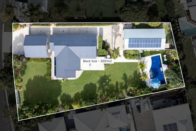 /international/au/8-homestead-drive-little-mountain-qld-151603764/