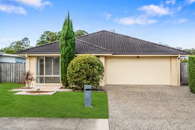 /international/au/21-forest-pines-boulevard-forest-glen-qld-151531364/