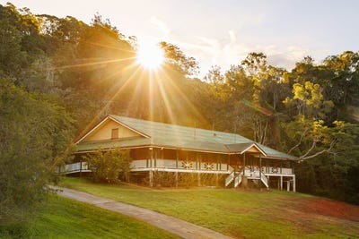 /international/au/652-grandview-road-pullenvale-qld-151495776/