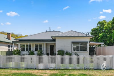 /international/au/11-church-street-singleton-nsw-152595244/