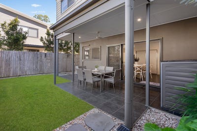 /international/au/34-36-bunya-road-everton-hills-qld-151291208/