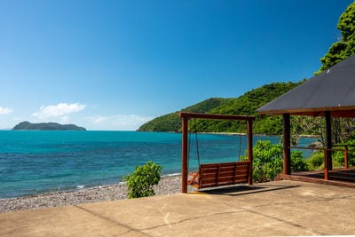 /international/au/lot-w-palm-bay-resort-long-island-whitsundays-qld-204200668/