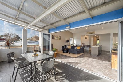 /international/au/8-23-fearn-avenue-margaret-river-wa-151609084/