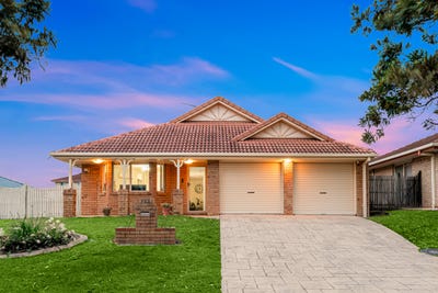 /international/au/12-daffodil-place-runcorn-qld-152643084/