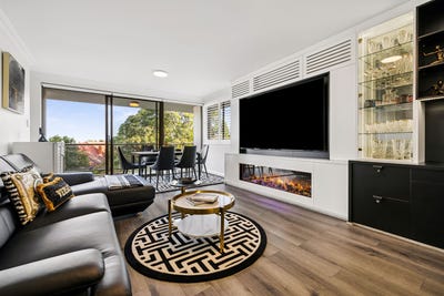 /international/au/25-192-ben-boyd-road-neutral-bay-nsw-150968984/