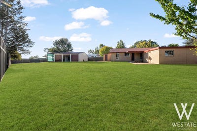 /international/au/61-cox-street-eglinton-nsw-150804236/